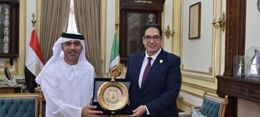 رئيس جامعة القاهرة  يستقبل ”حمد عبيد الزعابي” سفير  الإمارات لدى مصر