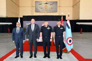 القوات الجوية تسلم طائرتين للأكاديمية المصرية لعلوم الطيران بعد رفع كفائتهما