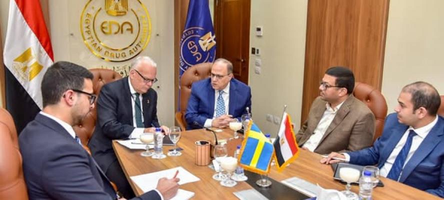 رئيس هيئة الدواء المصرية يستقبل سفير مملكة السويد لتعزيز التعاون ودعم الشراكة الاستراتيجية في القطاع الدوائي