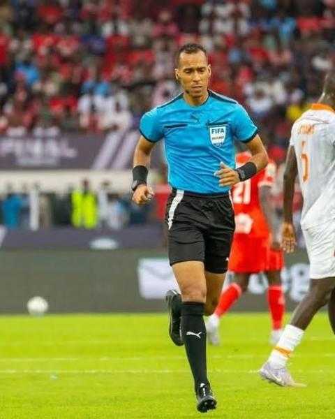 الموريتاني دحان بيدا حكما لمباراة الزمالك واتحاد العاصمة الجزائري في ذهاب نهائي الكونفدرالية