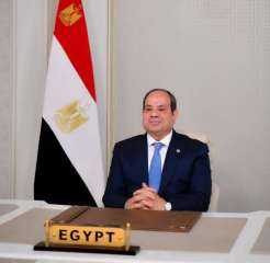 الرئيس السيسى يبحث مع محافظ البنك المركزى جهود زيادة التدفقات الدولارية