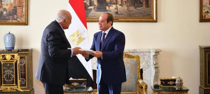 الرئيس السيسي يتلقى رسالة خطية من نظيره الجزائري ويؤكد على الروابط الأخوية والتاريخية بين البلدين