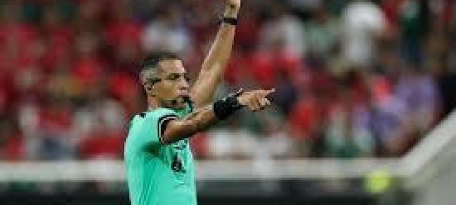 إشادة جماعية بـ أمين عمر ورفاقه في لقاء كوريا الجنوبية والتشيك