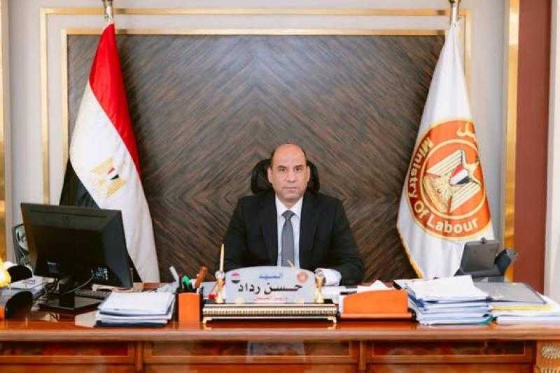 وزارة العمل تنجح في توفير وثيقة تأمين طبية واجتماعية حصرية للمصريين العاملين بلبنان