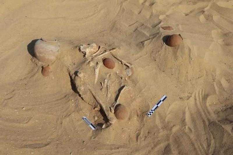 وزارة السياحة والآثار: - كشف أثري بجبل الطير بالمنيا يعيد رسم ملامح العمارة الجنائزية في مصر القديمة