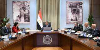 رئيس الوزراء يتابع جهود تنفيذ الخطة الاستراتيجية لتحلية مياه البحر