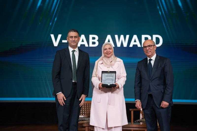داليا إبراهيم تحصد جائزة AUC Venture Lab تقديراً لدورها في تطوير منظومة ريادة الأعمال والابتكار في مصر والمنطقة