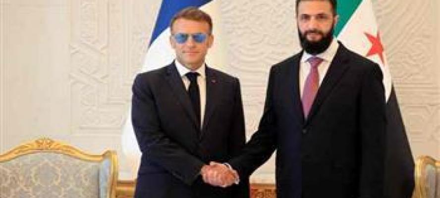 الرئاسة الفرنسية تؤكد سلامة ماكرون بعد انفجارين في العاصمة السورية