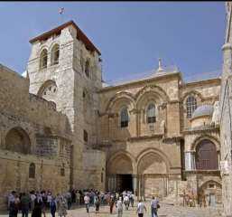 قيادات مسيحية بالقدس: تصاعد خطير للاعتداءات الإسرائيلية و88 انتهاكاً ومحاولات قتل منذ مطلع 2026