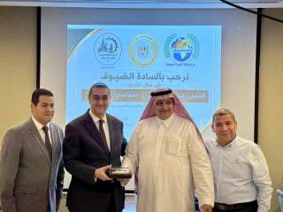 الجالية المصرية بجدة تكرّم القنصل محمد اللبودي في ختام مهمته الدبلوماسية