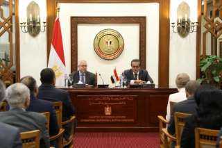 وزير الصحة يستعرض إنجازات المنظومة الصحية أمام السفراء المرشحين لتعزيز الصورة الدولية لمصر