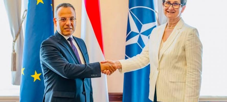 سفير مصر لدى المجر يلتفى وزيرة الدولة للعلاقات الثنائية بوزارة الخارجية المجرية