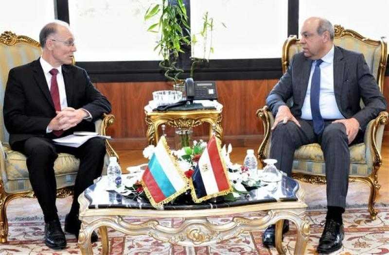 وزير الطيران المدني يستقبل سفير بلغاريا لبحث سُبل التعاون المشترك في مجال النقل الجوي.