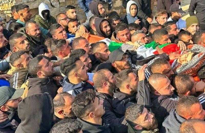 8 شهداء و20 مصابًا في قصف إسرائيلي استهدف تجمعا بمخيم النصيرات وسط غزة
