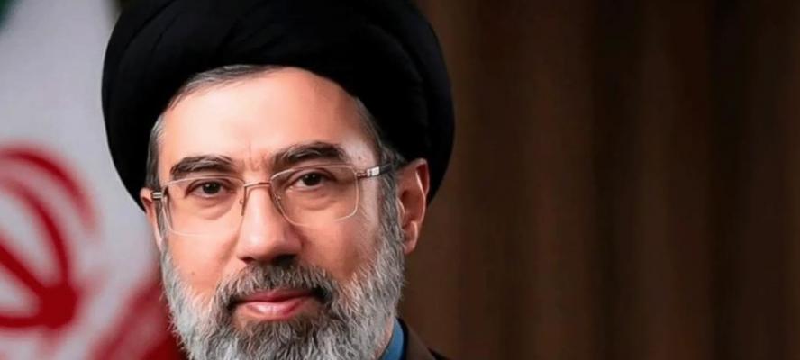 المرشد الإيراني: العدو الأمريكي يسعى لإشعال الحروب.. وشعبنا وجبهة المقاومة سيلقنانه دروسا لن ينساها