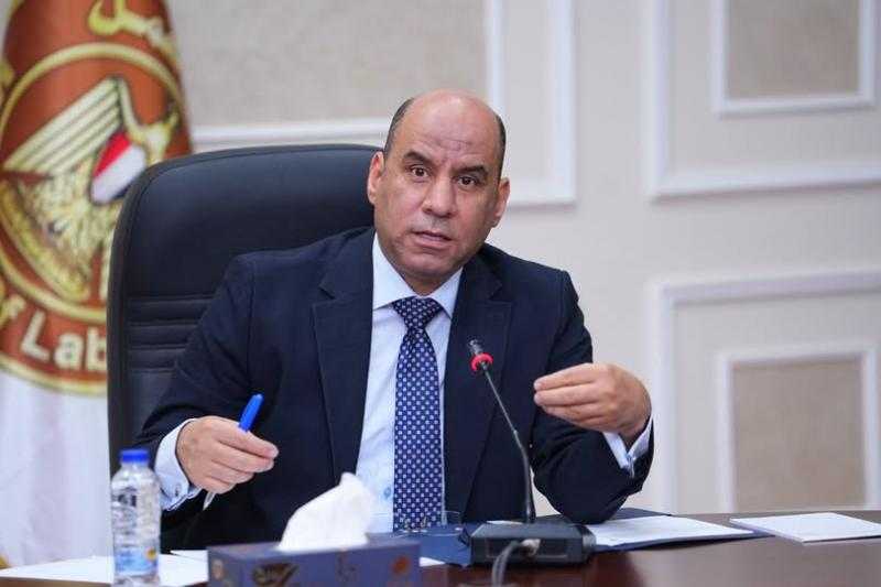 وزير العمل: الخميس المقبل إجازة رسمية مدفوعة الأجر للعاملين بالقطاع الخاص بمناسبة عيد ثورة 23 يوليو