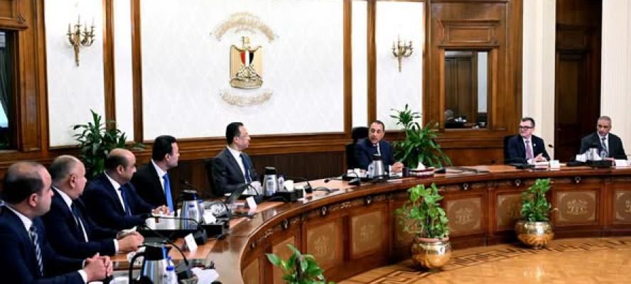 رئيس الوزراء يتابع موقف الإعداد لتنفيذ التعداد العام للسكان والإسكان والمنشآت 2027
