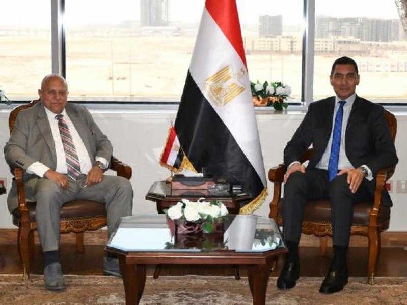 وزير الشباب والرياضة يلتقي رئيس الأولمبياد الخاص المصري لبحث استعدادات استضافة دورة الألعاب الإقليمية العاشرة للأولمبياد الخاص