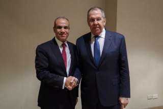 وزير الخارجية يلتقي نظيره الروسي على هامش الاجتماع الوزاري لمنظمة الآسيان وزير الخارجية يلتقي نظيره الروسي على هامش الاجتماع الوزاري لمنظمة الآسيان
