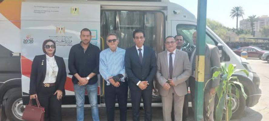 مساعد وزير الخارجية يفتتح مكتب تصديقات على الوثائق والمستندات بمقر نادي هليوبوليس