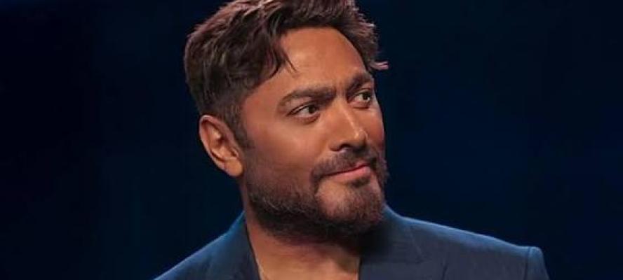 تامر حسنى يتصدر المركز الأول فى مصر والوطن العربى بألبوم ”مش هتكرر”