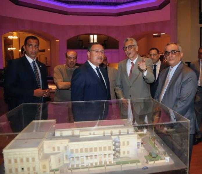 وزير التعليم العالي القائم بأعمال وزير الثقافة يتفقد دار الأوبرا المصرية ويوجّه بتشكيل لجنة لوضع خطة تنفيذية لاستكمال تطوير ورفع كفاءة منشآت دار الأوبرا المصرية