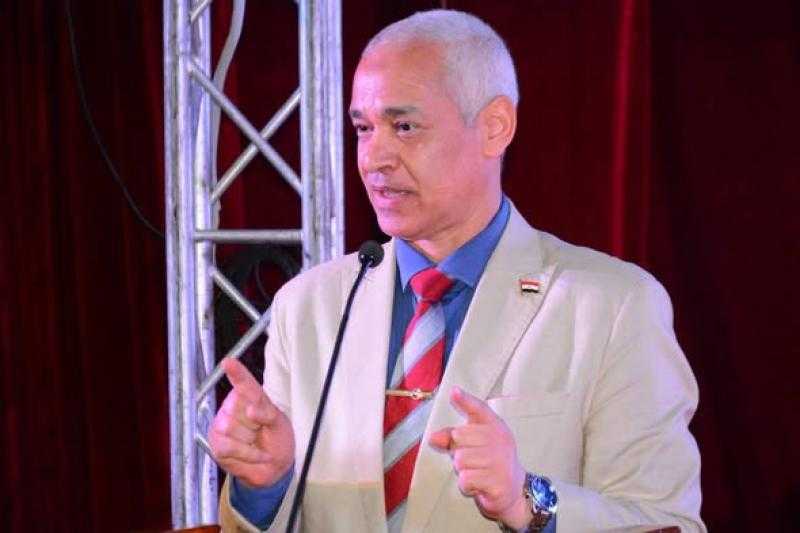 تكليف الدكتور ”أحمد عبد المولى:”  قائمًا بأعمال رئيس جامعة أسيوط