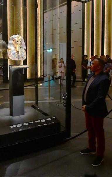 رئيس جمهورية مدغشقر يزور المتحف المصري الكبير