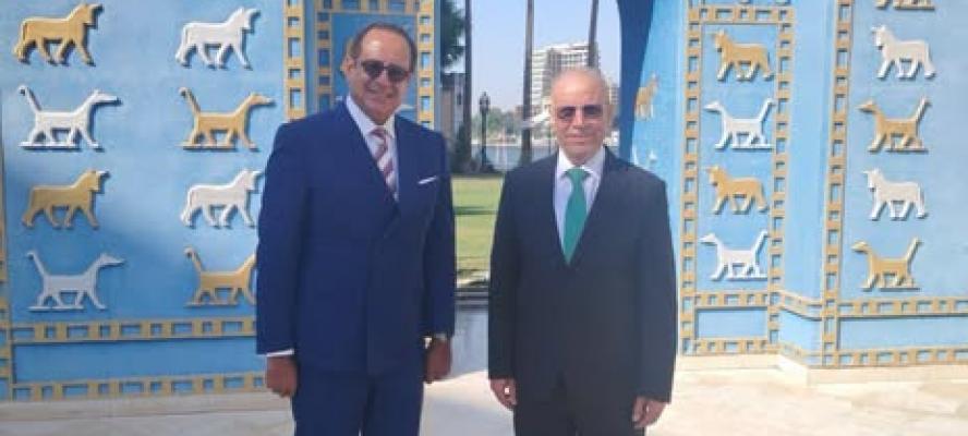 سفير العراق يبحث مع السفير المصري المُعيّن لدى بغداد آفاق تعزيز العلاقات الثنائية