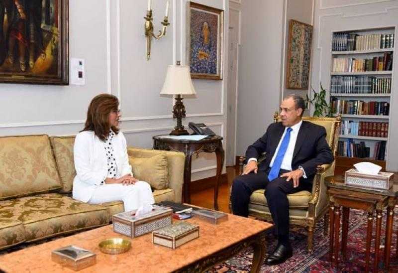 وزير الخارجية يلتقي رئيسة الأكاديمية الوطنية للتدريب