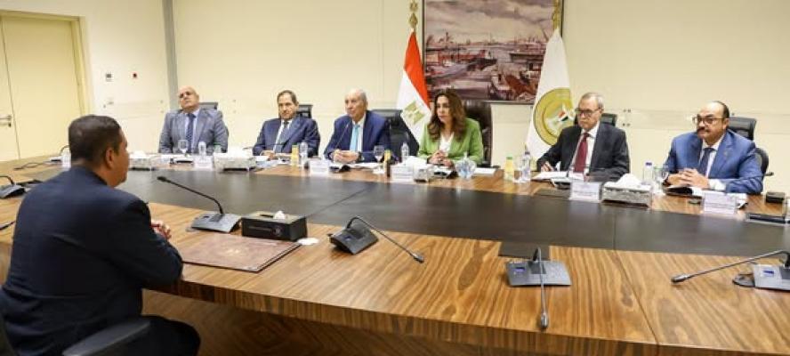 وزيرة التنمية المحلية والبيئة: اللجنة العليا للقيادات بالوزارة تنتهي من المقابلات الشخصية لـ195 من المتقدمين لمسابقة الوظائف القيادية بالمحافظات