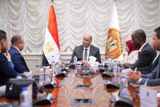 وزارة العمل: توسعات جديدة تفتح آفاقًا لمزيد من فرص العمل في الداخل والخارج