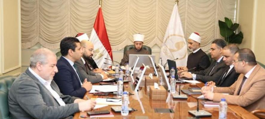 وزير الأوقاف يترأس الاجتماع العاشر لمجلس أمناء جامعة «نور-مبارك».. ويؤكد: الجامعة نموذج راسخ للصداقة والتعاون بين مصر وكازاخستان