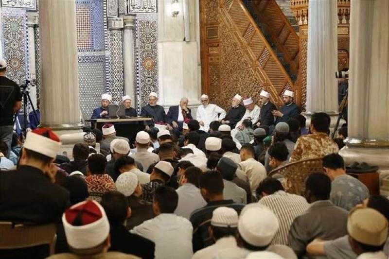 وزير الأوقاف: المحبة مفتاح كل خير.. والرحمة ترجمتها الحقيقية