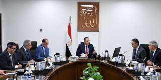 رئيس الوزراء يتابع الجهود المبذولة لتطوير آلية الدعم النقدي السلعي رئيس الوزراء يتابع الجهود المبذولة لتطوير آلية الدعم النقدي السلعي
