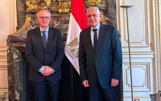 سفير مصر بباريس يبحث مع مدير اليونسكو الإقليمي سبل توطيد الشراكة