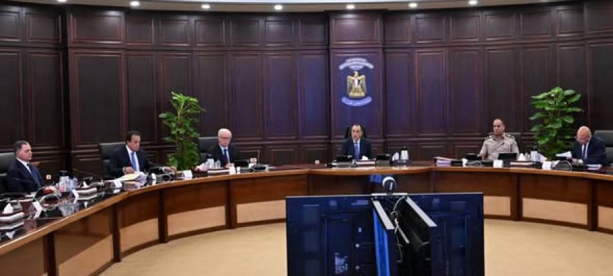رئيس الوزراء يترأس الاجتماع الأسبوعي للحكومة
