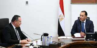رئيس الوزراء يتابع جهود تطوير منظومة عمل الطلاب الوافدين