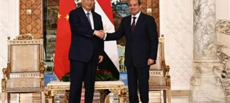 الرئيس السيسي وقرينته ورئيس الصين وقرينته يزورون منطقة الدرج العظيم