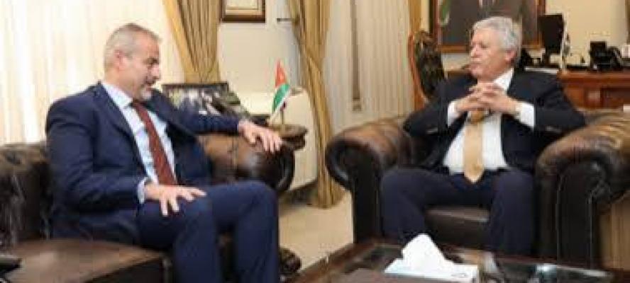 سفير مصر فى عمان يبحث مع وزير العمل الأردنى أوضاع العمالة المصرية