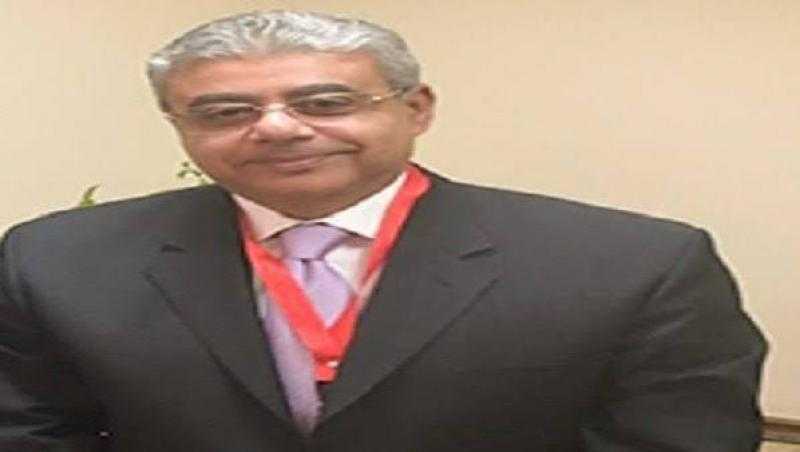 سفير مصر في اليمن: ندعم الشرعية مُمثلًة في مجلس القيادة الرئاسي والحكومة