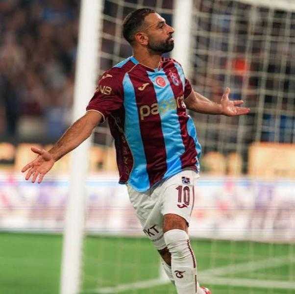 محمد صلاح يسجل أول هاتريك في الدوري التركي