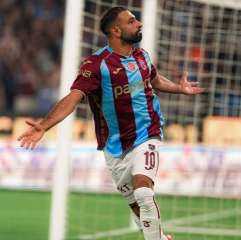 محمد صلاح يسجل أول هاتريك في الدوري التركي