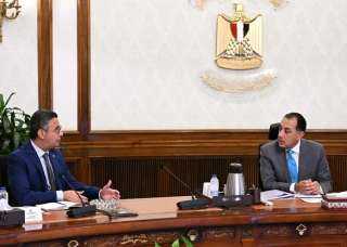 رئيس الوزراء يتابع مع وزير التموين عددا من ملفات العمل