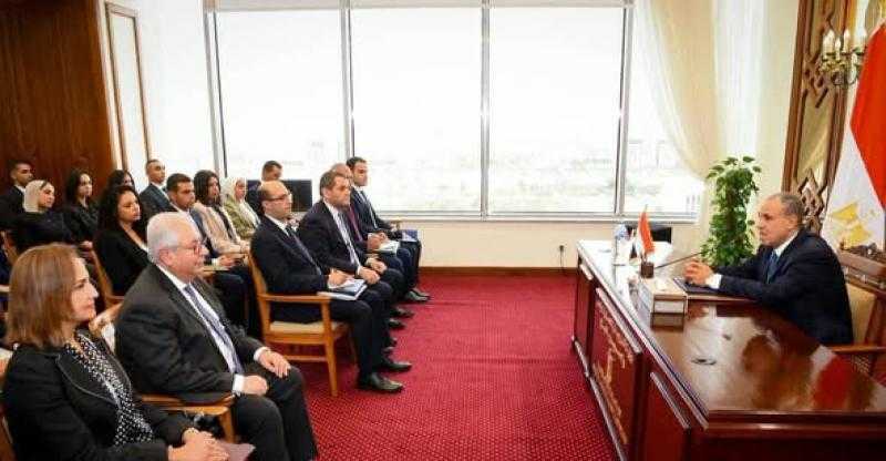 وزير الخارجية يلتقي أعضاء الدفعة ٥٩ من الملحقين الدبلوماسيين المعينين حديثاً