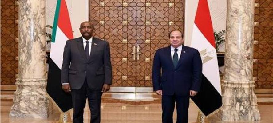 الرئيس السيسى يستقبل البرهان ويؤكد ثوابت الموقف المصرى الداعم للشعب السودانى الشقيق