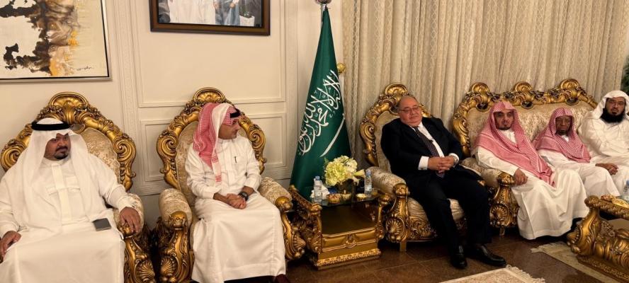 القنصل المصري بالرياض يتحدث عن أوضاع الجالية ومبادرات الدولة لخدمة المصريين بالخارج