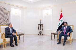 وزير الخارجية يلتقي رئيس مجلس النواب العراقي.. ويشدد على أهمية تعزيز التعاون... وزير الخارجية يلتقي رئيس مجلس النواب العراقي.. ويشدد على أهمية تعزيز التعاون البرلماني ودعم استقرار العراق