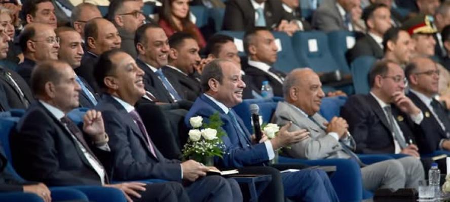 الرئيس السيسى: احتياطي السلع الاستراتيجية يكفي 6 أشهر