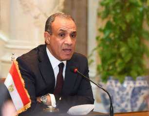 وزير الخارجية يستقبل أوائل الطلاب بالجامعات المصرية